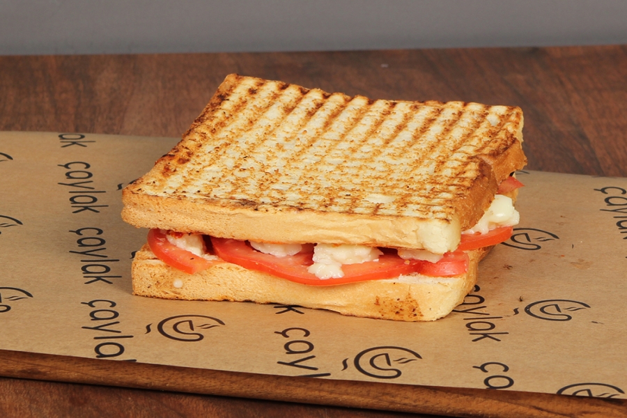 Beyaz Peynirli Kare Tost