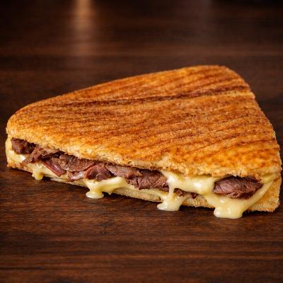 Kavurmalı Kaşarlı Sanayi Tostu